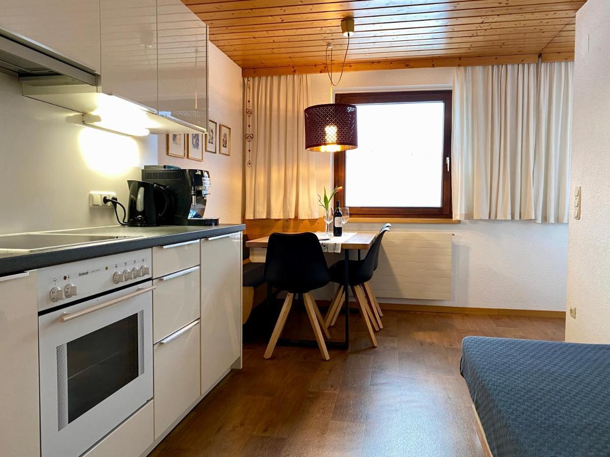 Alpenapart Montafon - Haus Engstler シュルンス エクステリア 写真